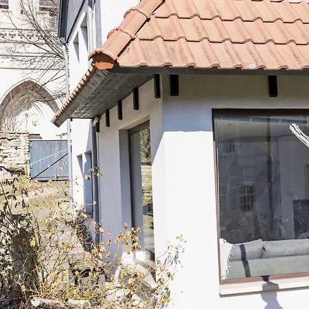 Apartment An Der Bergkirche By Interhome